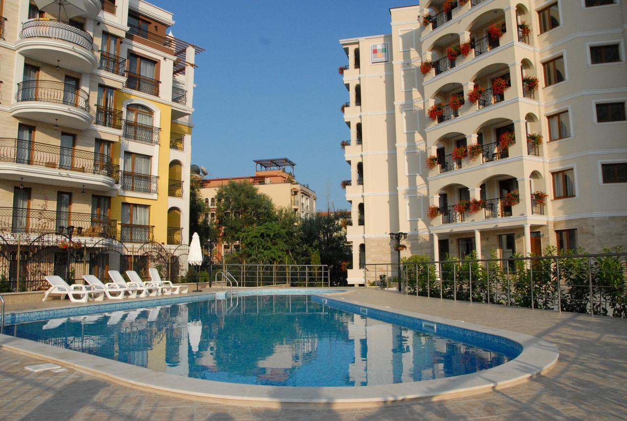סאני ביץ' Hotel Seasons 3 מראה חיצוני תמונה