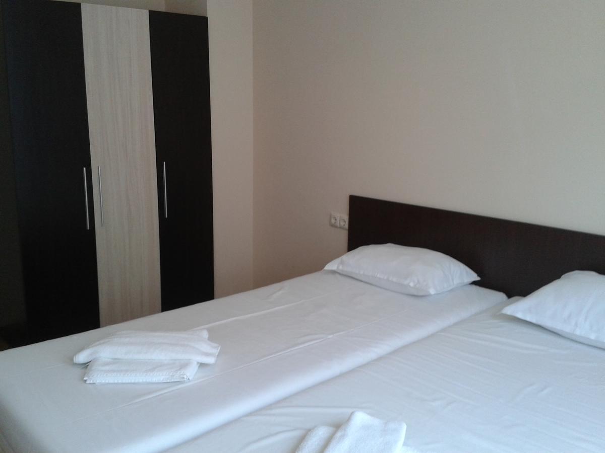 סאני ביץ' Hotel Seasons 3 מראה חיצוני תמונה